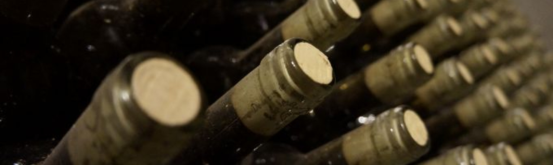 croppedimage680368 Wine bottle tops v2